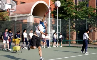 硬式テニス部（週2日）