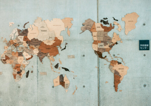 世界へのトビラ、どんどん増やしています！