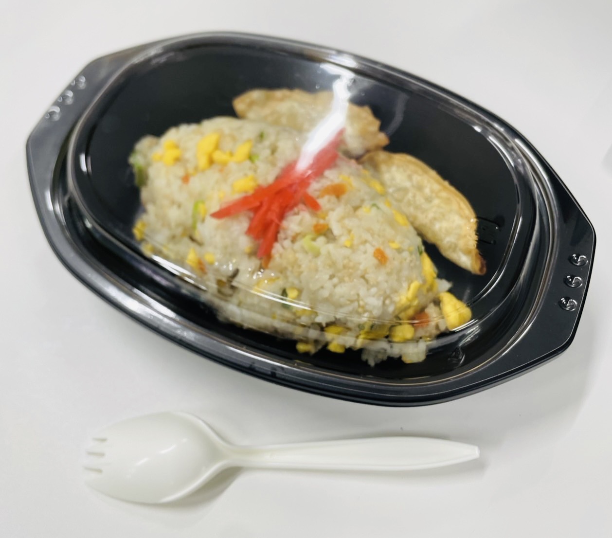 食堂に限定メニュー登場！