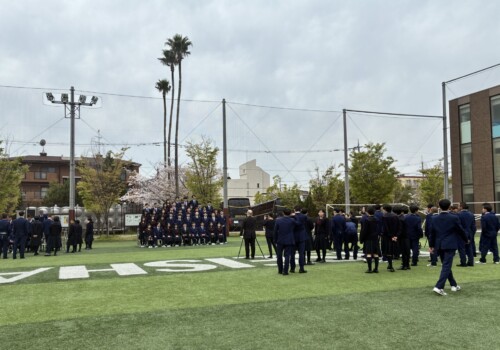 クラス写真を撮影しました