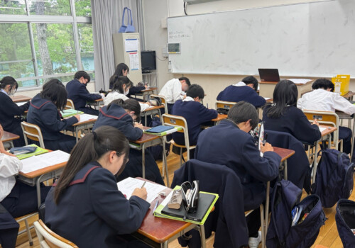 「再話」&「キーワード要約」―【言語技術の授業紹介】