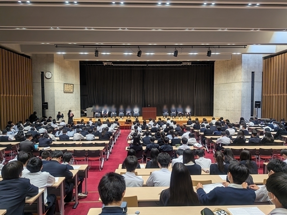 未来の学校を、自分たちの手で