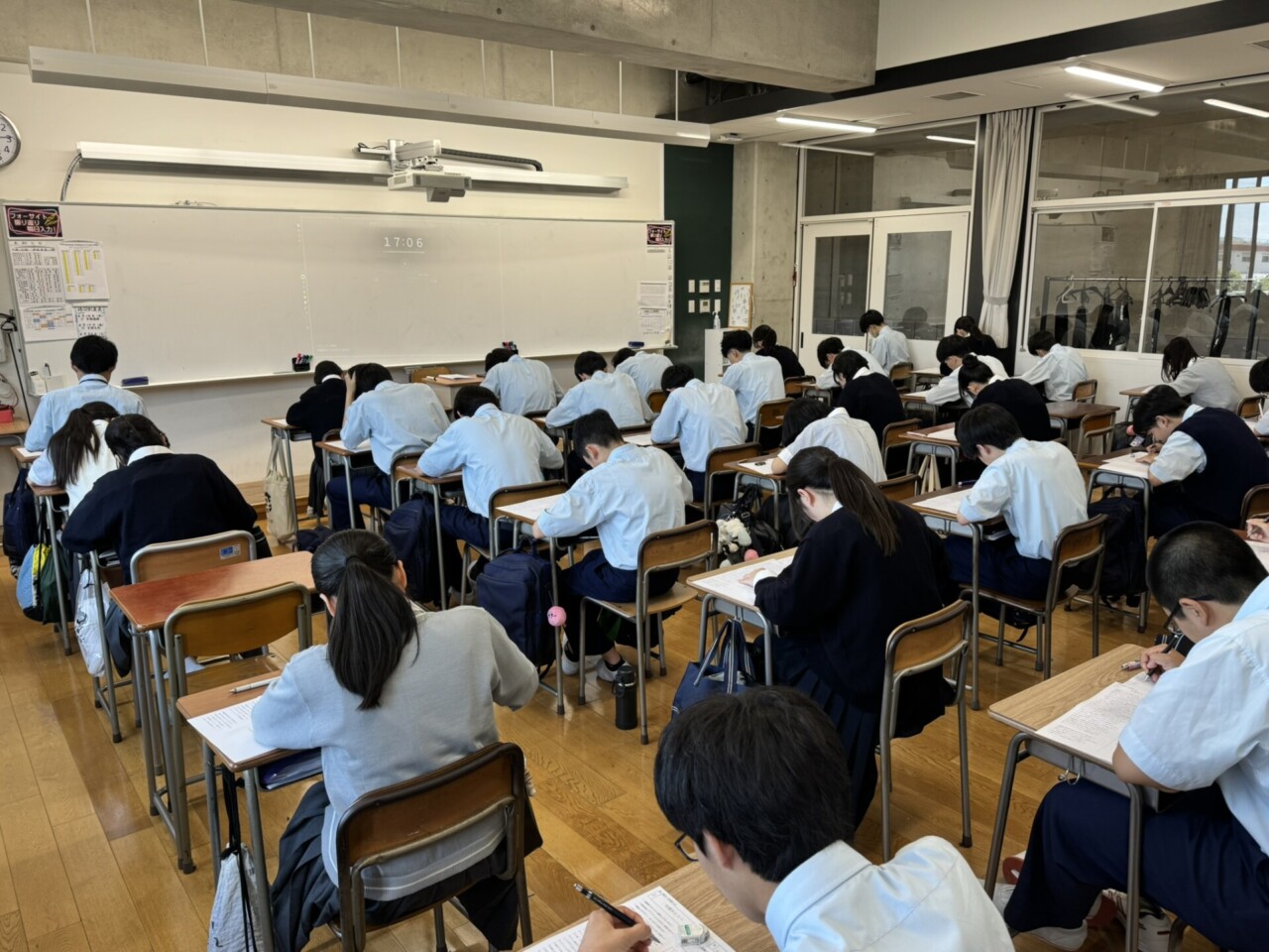 一斉漢字テストを実施しました!