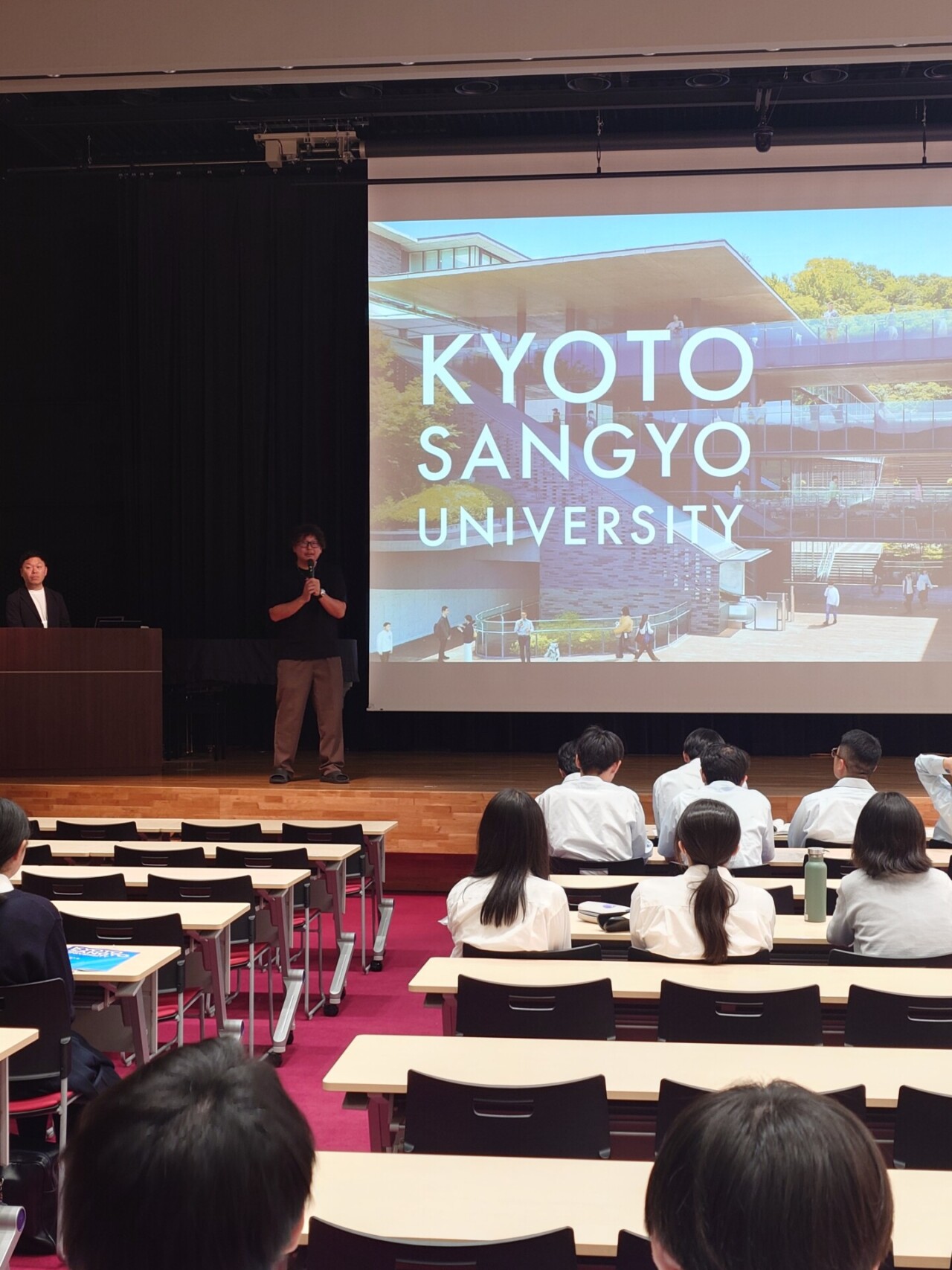 京都産業大学様がお越しいただきました