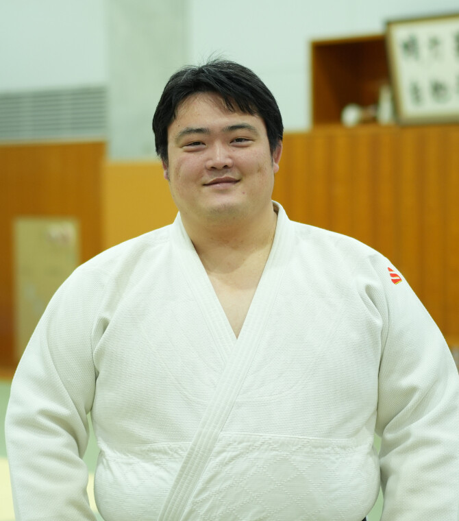 生駒 知也