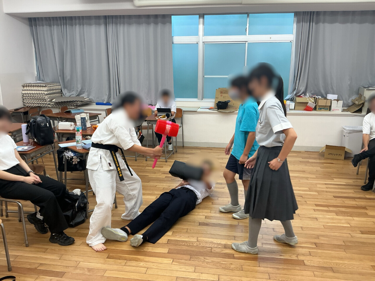 新しい絆が生まれる、桃太郎の舞台裏