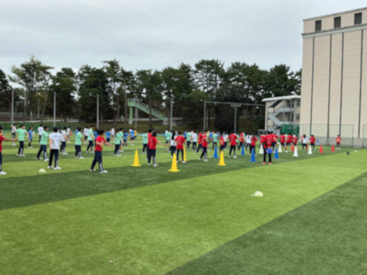 雨にも負けず、運動会予行実施