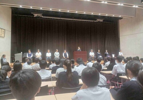 後期生徒会役員選挙が行われました