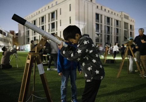 10月31日(土)無料の天体観測会「STAR WATCHING 2026」を開催