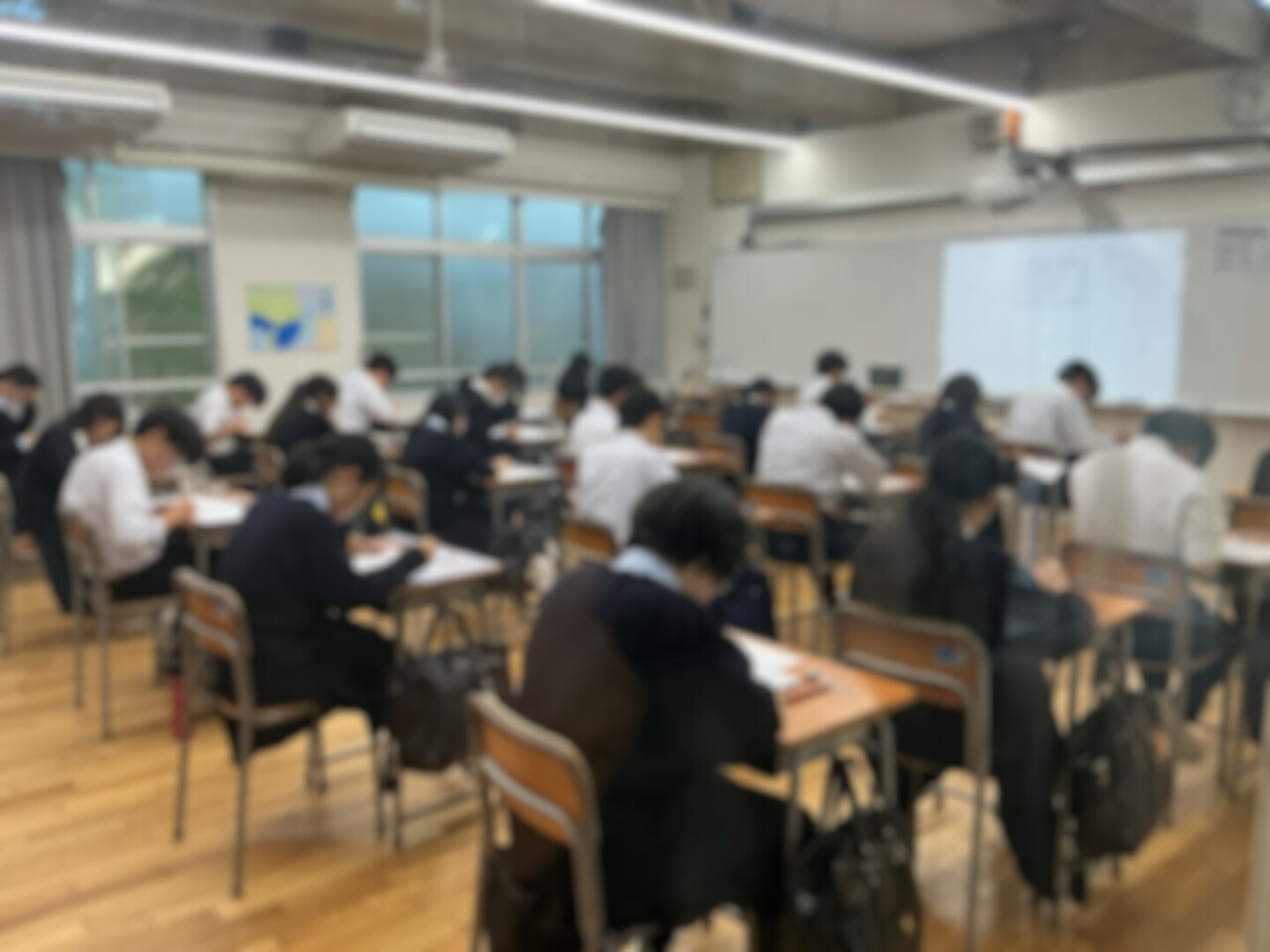 難しさに食らいつく、折り返しの試験